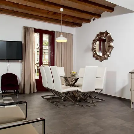 アパート アウテンティック アイシャンプラ バルセロナ