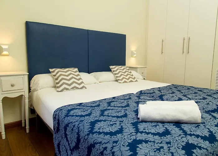 شقة أيتينتيك إيكزامبل *