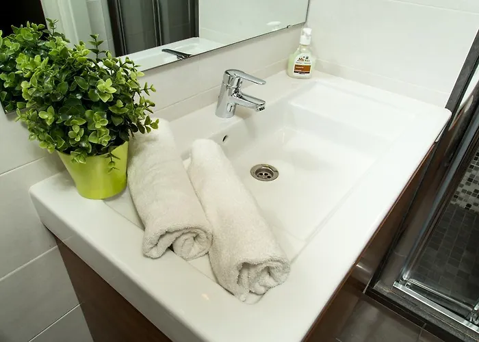 شقة أيتينتيك إيكزامبل *