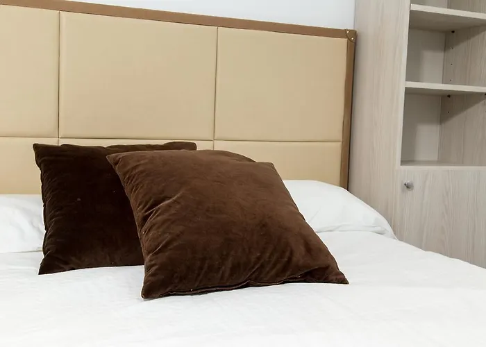 أيتينتيك إيكزامبل برشلونة