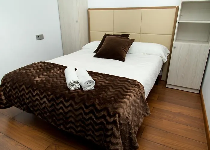 شقة أيتينتيك إيكزامبل *