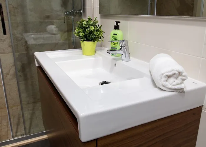 شقة أيتينتيك إيكزامبل برشلونة